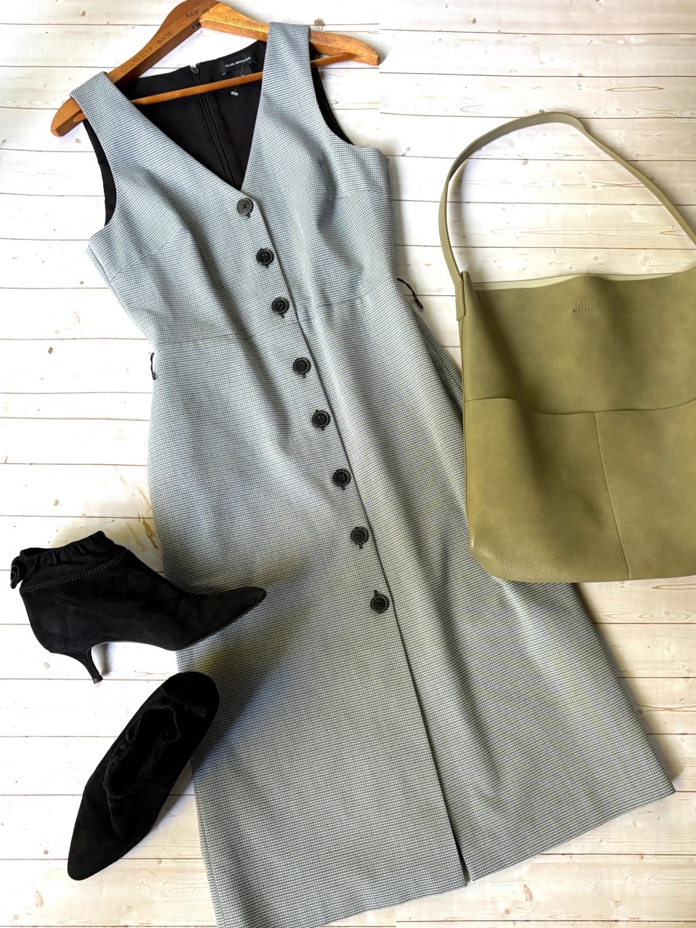 Club Monaco zip back dress